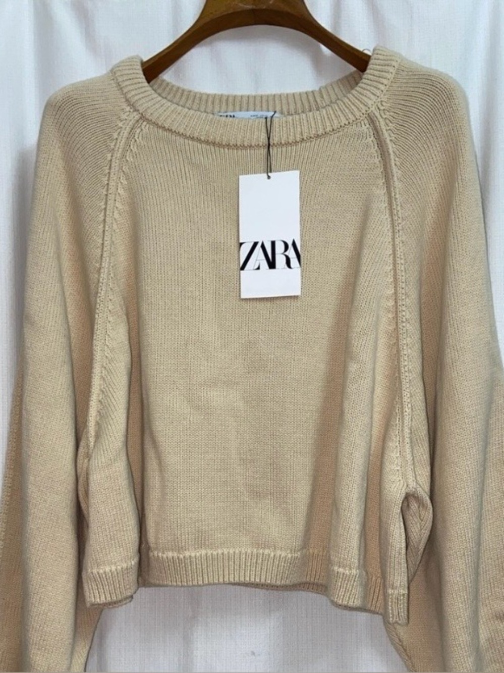ZARA Neutral Beige Tan Boxy Crewneck Cropped Knit Sweater